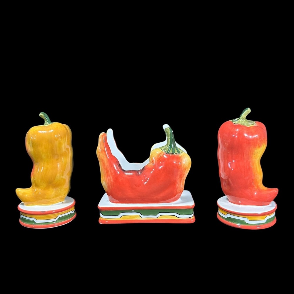 Clay Art Chili Pepper Southwestern‎ Napkin Holder Salt Pepper Shaker Vintage
